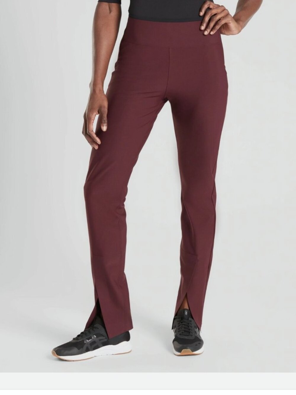 BNWT Athleta Interstellar Tight pants size 2 burgundy